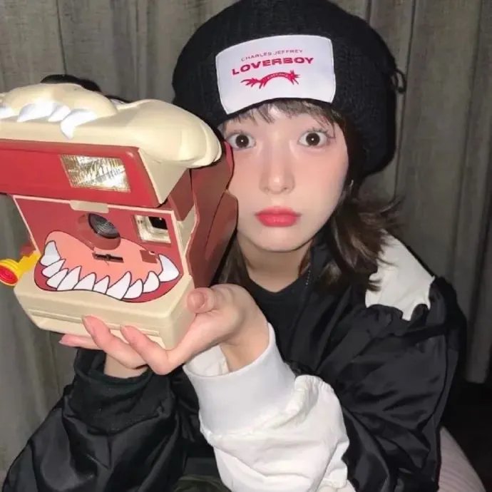 九尾狐姐姐传国语 在线观看封面