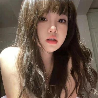 蕾丝边吸你血 在线观看封面